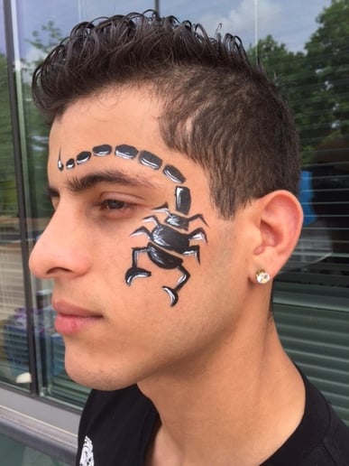 Gallery photo 4 of Twisted Bristles