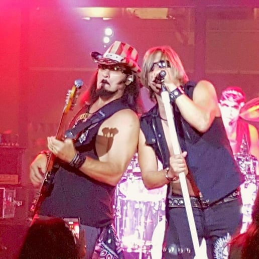 Gallery photo 10 of Ultimate Bon Jovi