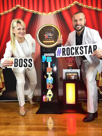 Gallery photo 12 of Mega Robot