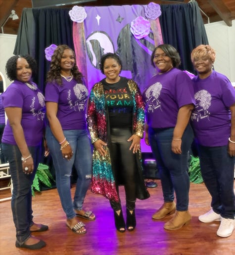 Gallery photo 3 of Uniquely Complex