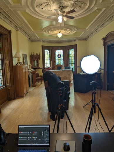 Gallery photo 2 of Unusual Visuals Media