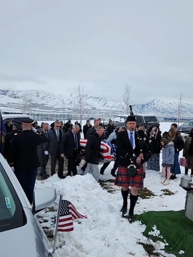 Gallery photo 20 of Utah Bagpiper - Johnny Miner