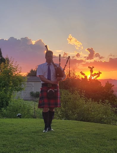Gallery photo 19 of Utah Bagpiper - Johnny Miner