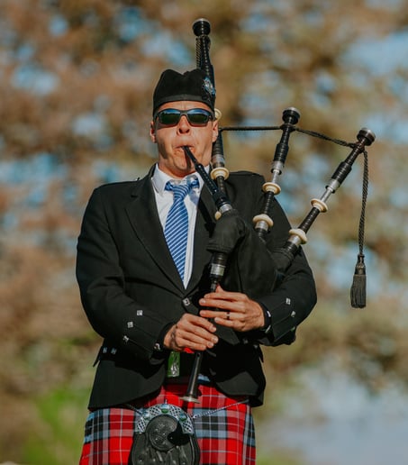 Gallery photo 3 of Utah Bagpiper - Johnny Miner