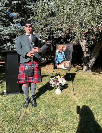 Gallery photo 70 of Utah Bagpiper - Johnny Miner