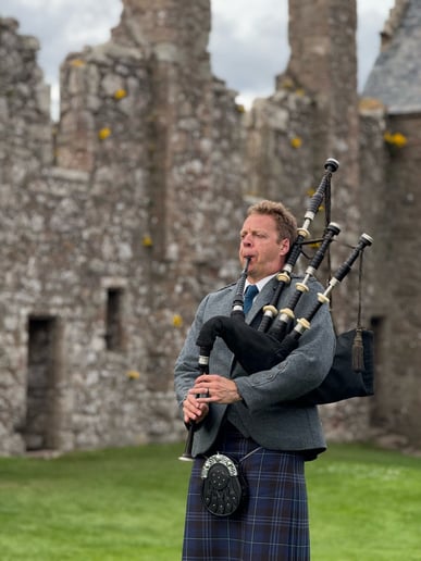 Gallery photo 5 of Utah Bagpiper - Johnny Miner
