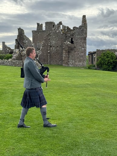 Gallery photo 75 of Utah Bagpiper - Johnny Miner