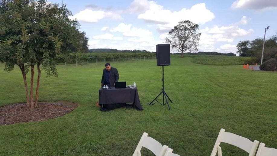 Gallery photo 1 of Valens Entertainment