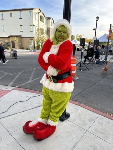 Gallery photo 10 of Las Vegas Santa Claus