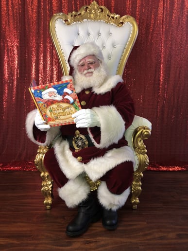 Gallery photo 2 of Las Vegas Santa Claus