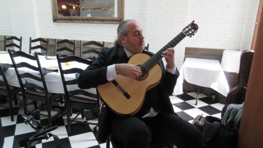 Gallery photo 2 of Victor Tarassov Spanish Guitar Flamenco