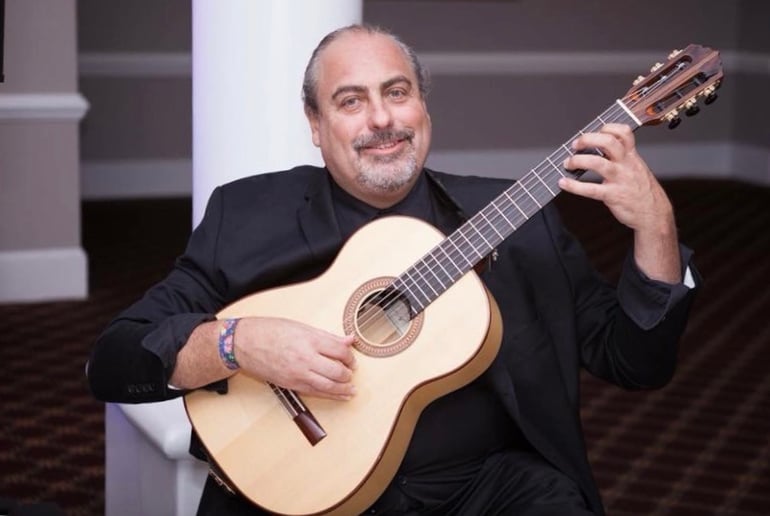 Gallery photo 5 of Victor Tarassov Spanish Guitar Flamenco