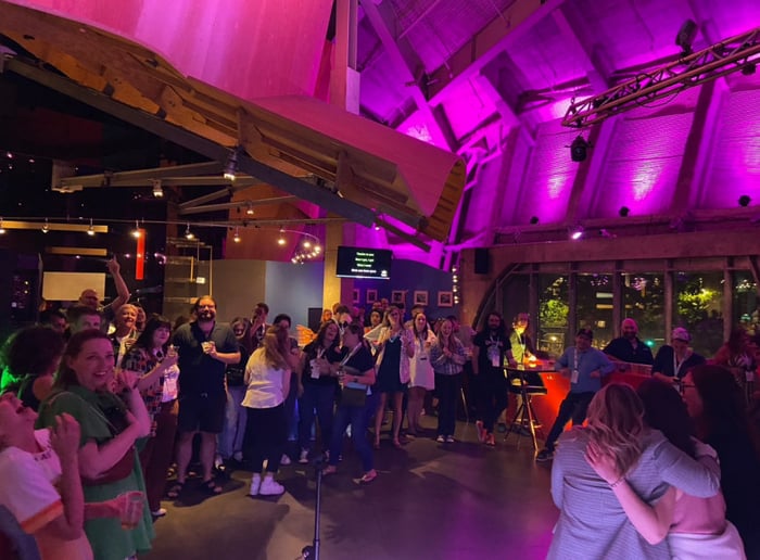 Gallery photo 3 of View Music