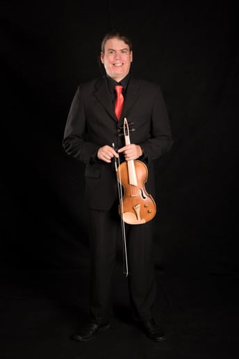 Gallery photo 5 of Patrick Ernst - Violinist for Weddings & Parties