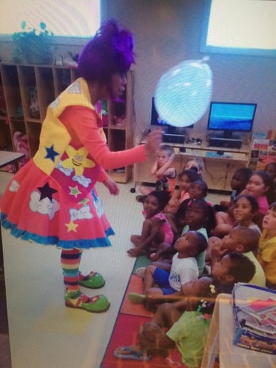 Gallery photo 5 of Vivi The Party Clown