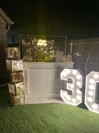 Gallery photo 6 of Where’s My Manners Mobile Bar