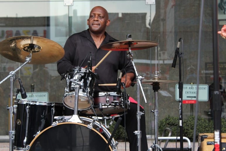 Gallery photo 2 of The Wiggitone Band