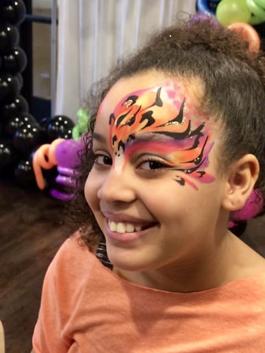 Gallery photo 4 of Sunsational Face Painting and Balloon Twisting