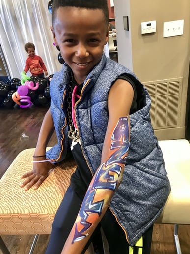 Gallery photo 10 of Sunsational Face Painting and Balloon Twisting