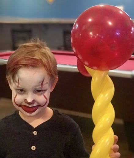 Gallery photo 22 of Sunsational Face Painting and Balloon Twisting