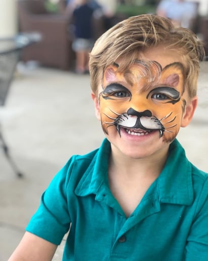 Gallery photo 35 of Sunsational Face Painting and Balloon Twisting