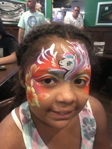 Gallery photo 31 of Sunsational Face Painting and Balloon Twisting