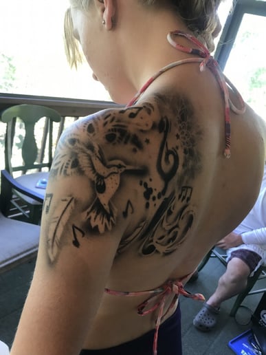 Gallery photo 36 of Sunsational Face Painting and Balloon Twisting