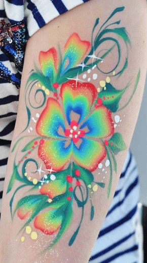 Gallery photo 49 of Sunsational Face Painting and Balloon Twisting