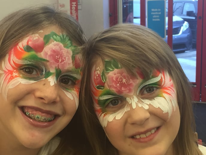 Gallery photo 50 of Sunsational Face Painting and Balloon Twisting