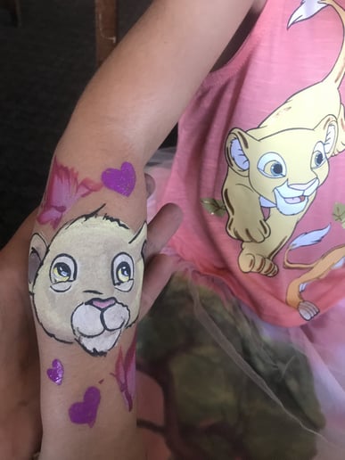 Gallery photo 60 of Sunsational Face Painting and Balloon Twisting