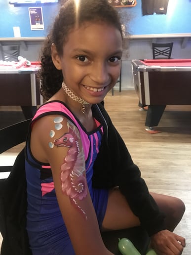 Gallery photo 63 of Sunsational Face Painting and Balloon Twisting