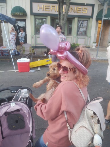 Gallery photo 9 of Zanyacts