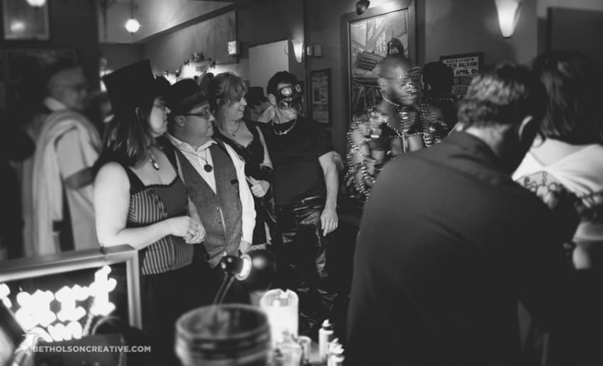 Gallery photo 1 of ZariArt