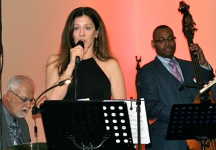 Gallery photo 2 of Zazz