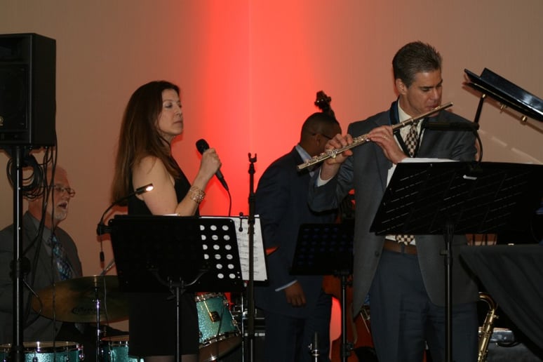 Gallery photo 5 of Zazz