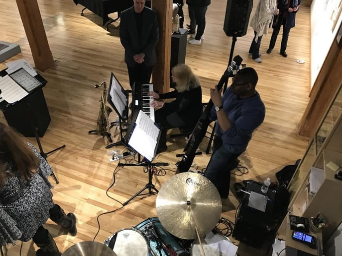 Gallery photo 6 of Zazz