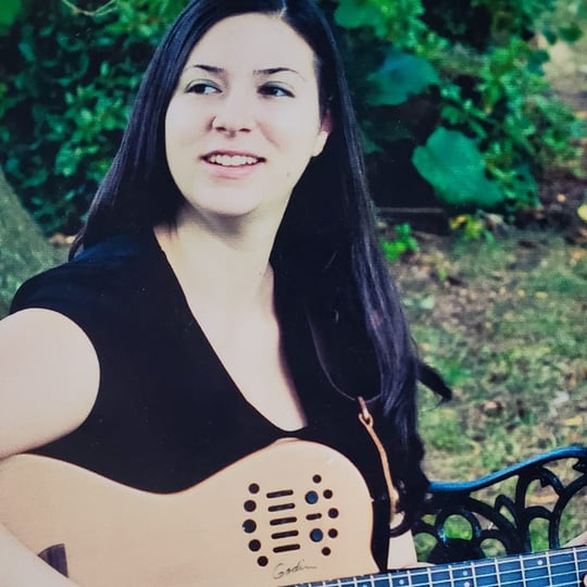 Michaela Coppola Music - Singing Guitarist in New Haven, CT