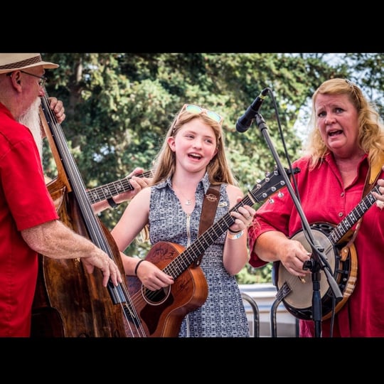 100 Huckleberry's - Bluegrass Band in Everett, WA