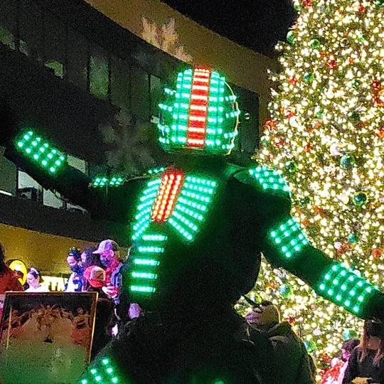 Movin' On Up Productions LLC - Stilt Walker / Circus and Acrobatic in Burbank, CA