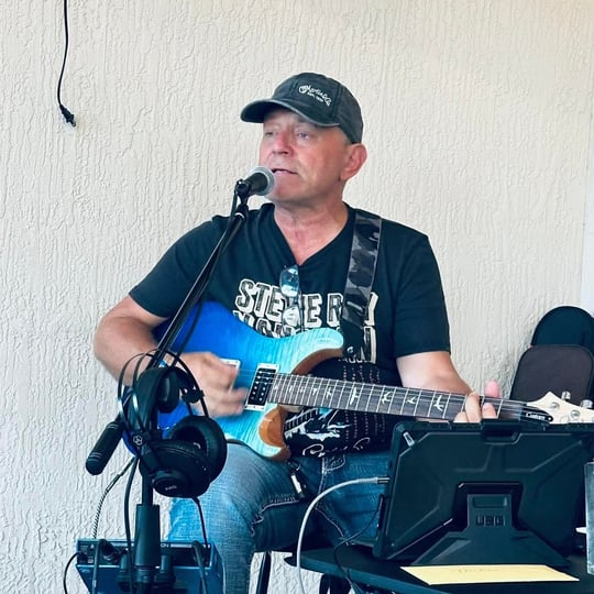Suds Behind The Mic - Country Singer in Boynton Beach, FL