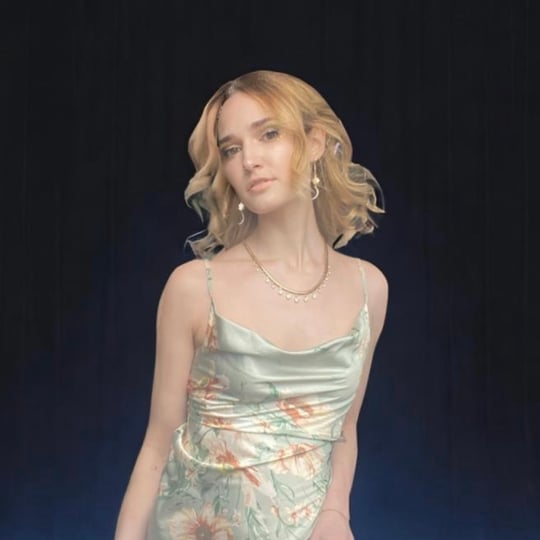 Anna Mirella Music - Singing Pianist in Akron, OH