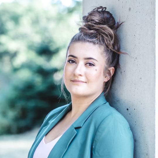 Katie Fraser, Mezzo Soprano - Opera Singer / Classical Singer in Burnaby, BC
