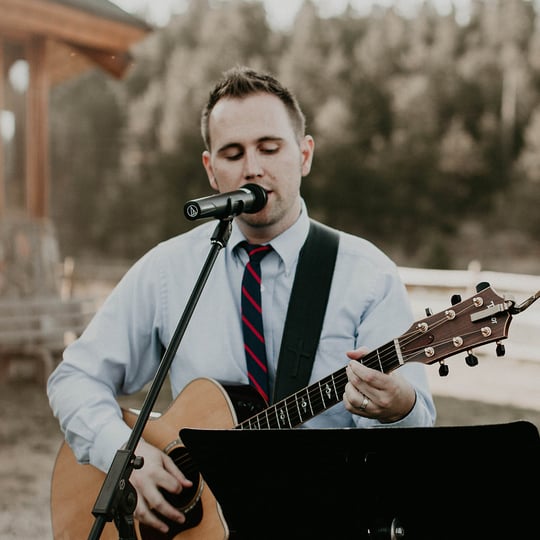Brandon Golden - Singing Guitarist / Acoustic Band in Dyersville, IA