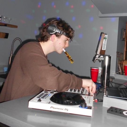 Dj Bitt - DJ / Corporate Event Entertainment in Bartlett, IL