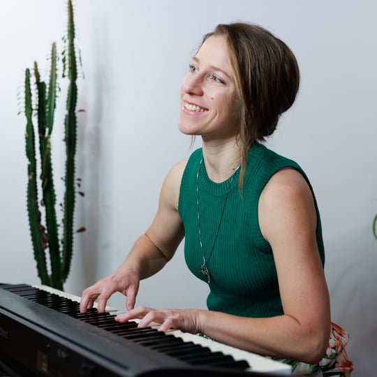 Becky Reesor - Classical & Contemporary - Pianist / Holiday Party Entertainment in Saint John, NB