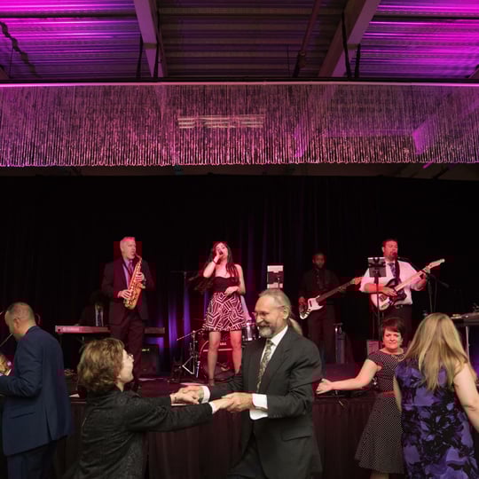 Chrystal Starr Band - Top 40 Band in Oak Park, MI
