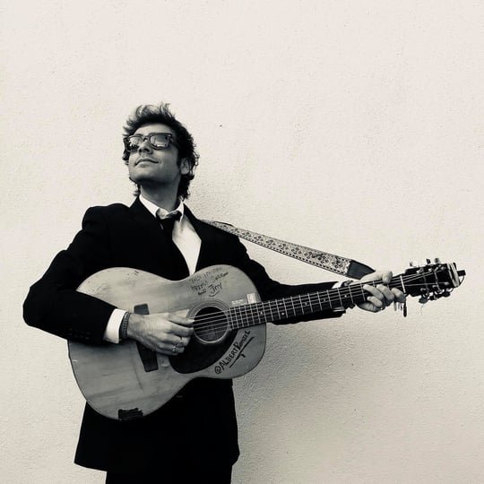 Albert Romiel - Singing Guitarist in Greenwich, CT