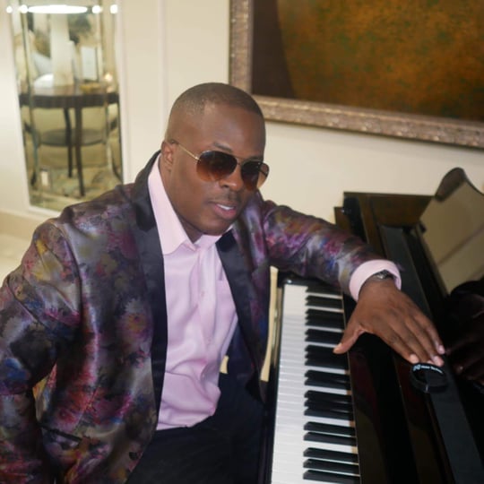 A-Stone - Singing Pianist in Hollywood, FL