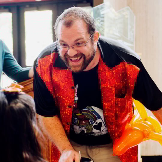 Aaron Fasel Magician - Children’s Party Magician in Elmwood Park, IL