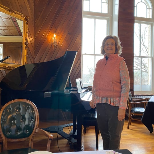 Julie Crotty-Guile Noteworthy Music™️ - Pianist / Wedding Entertainment in Omaha, NE